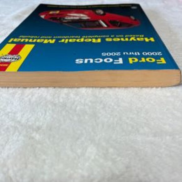 Haynes Repair Manual Ford Focus 2000 thru 2005 - Picture 6 of 7
